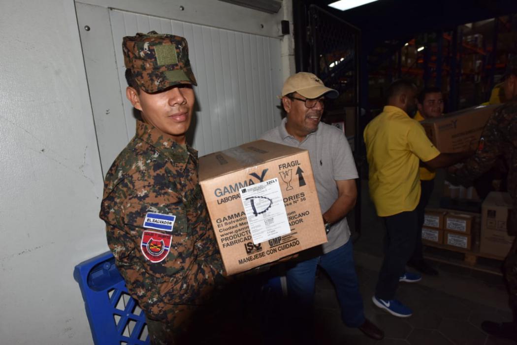 Fuerza Armada brinda apoyo a dispositivo de distribución de medicinas fuerza-armada-brinda-apoyo-a-dispositivo-de-distribucion-de-medicinas
